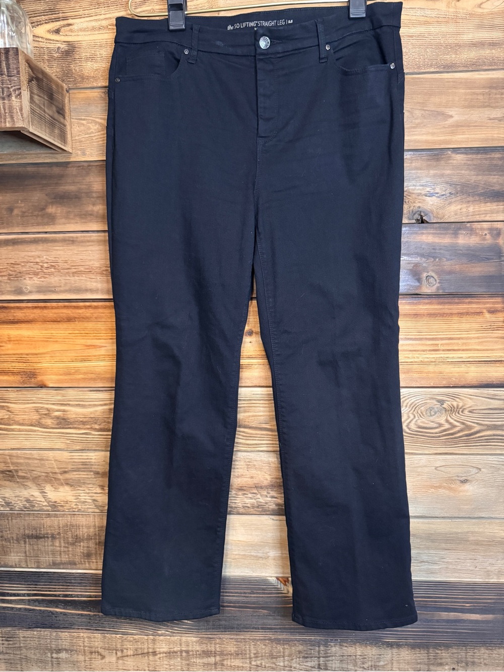 Chico’s Women’s So Lifting Straight Leg Black Denim | Size 2.5 19” Waist